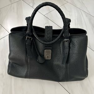 BOTTEGA VENETA intrecciato handle pebbled deerskin handbag leather black